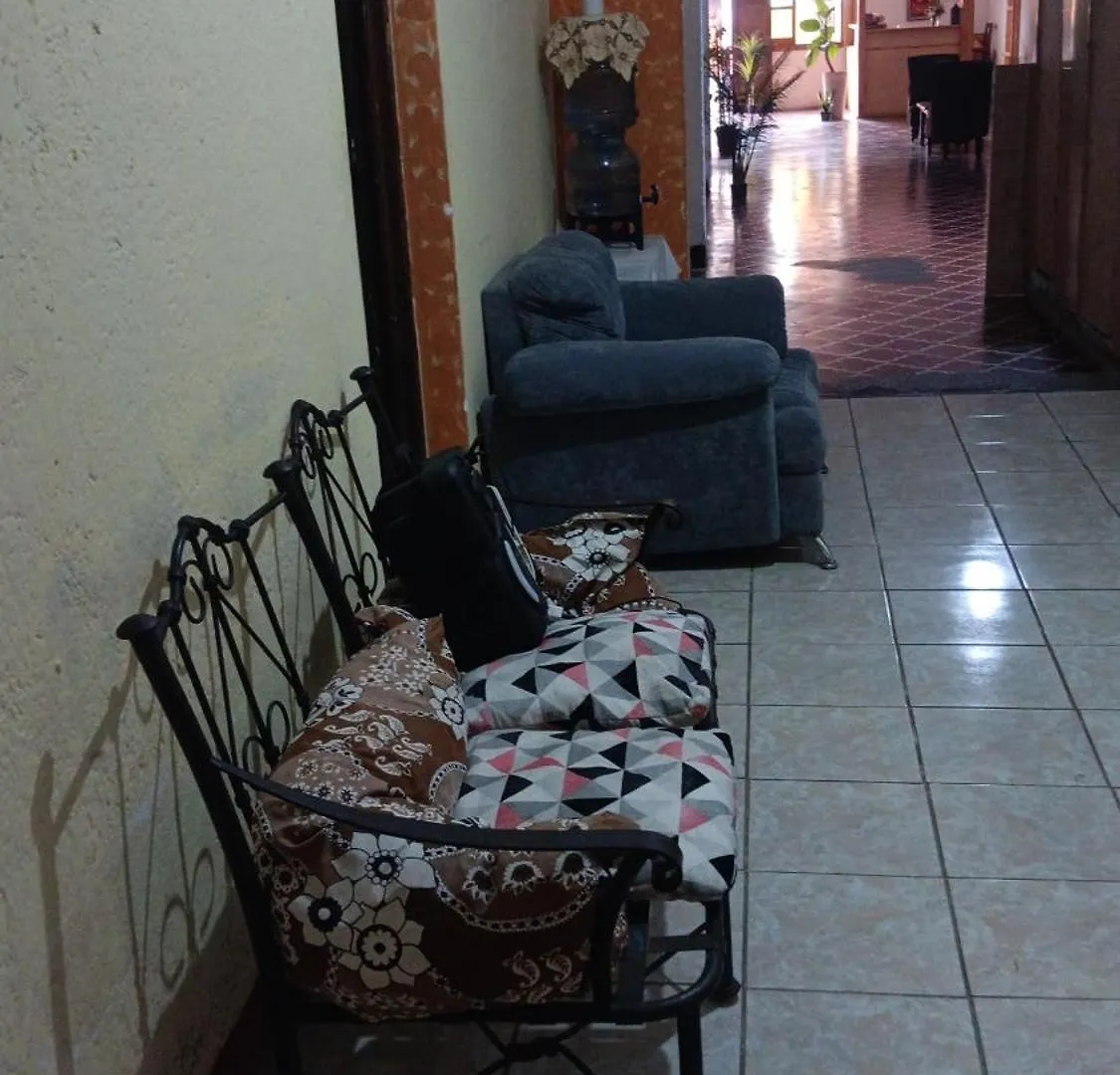 Rosy Relaxation House & Spa Antigua